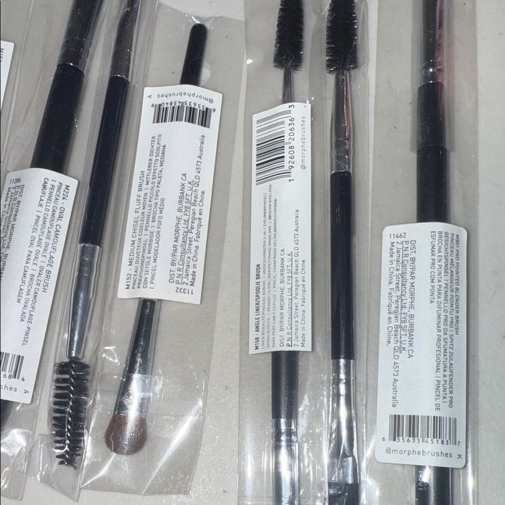 Morphe Makeup Brushes Assortment Set - Picture 3 of 3